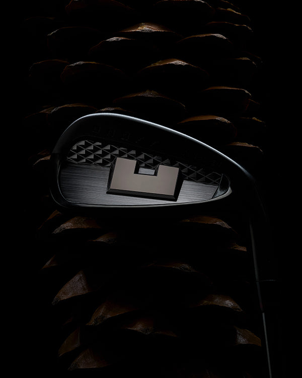 200セット数量限定 IRON AKA LIMITED BLACK 4月25日発売